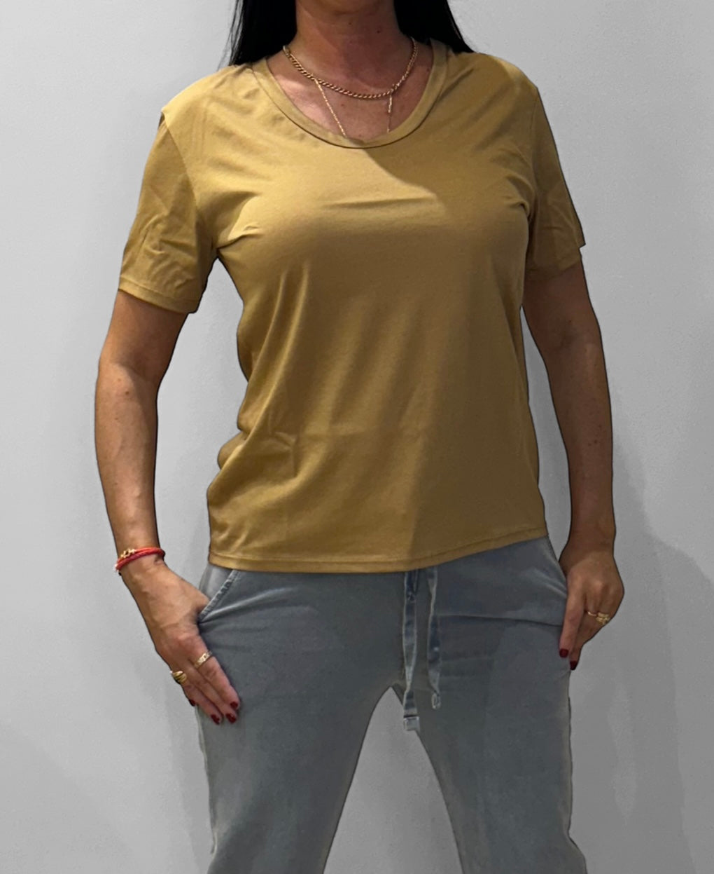 T-shirt col V