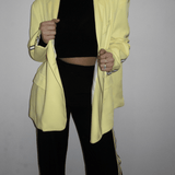 Blazer jaune ou noir